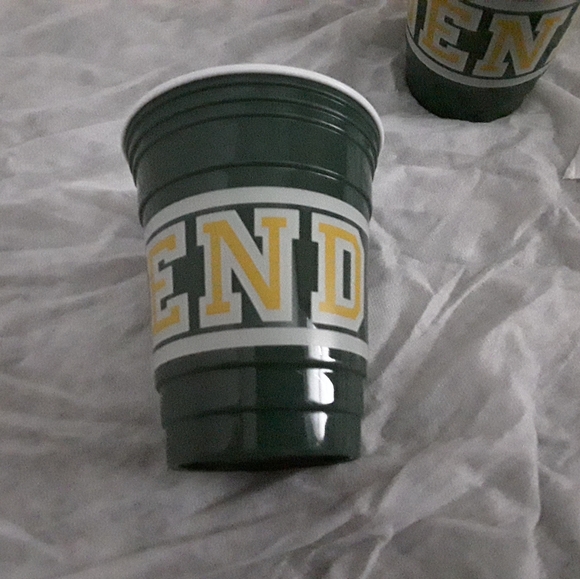 Disney Goofy Legend Varsity 4 Pack Reusable Cups NEW - Picture 4 of 7